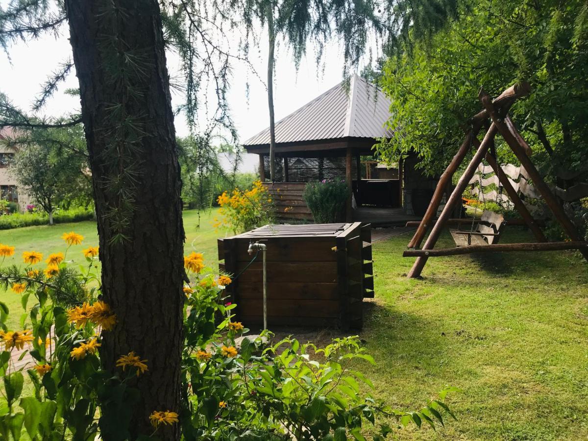 Domek Pod Lasem Lubycza Krolewska 外观 照片